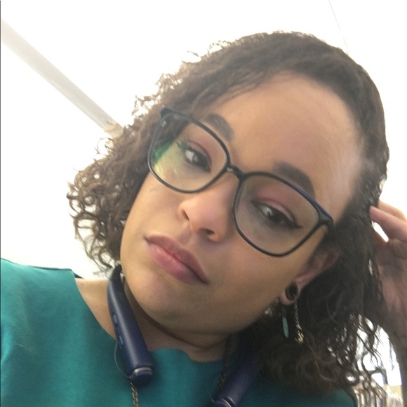 Happy Poshing ❤️😁😎💗 - Picture 2 of 2